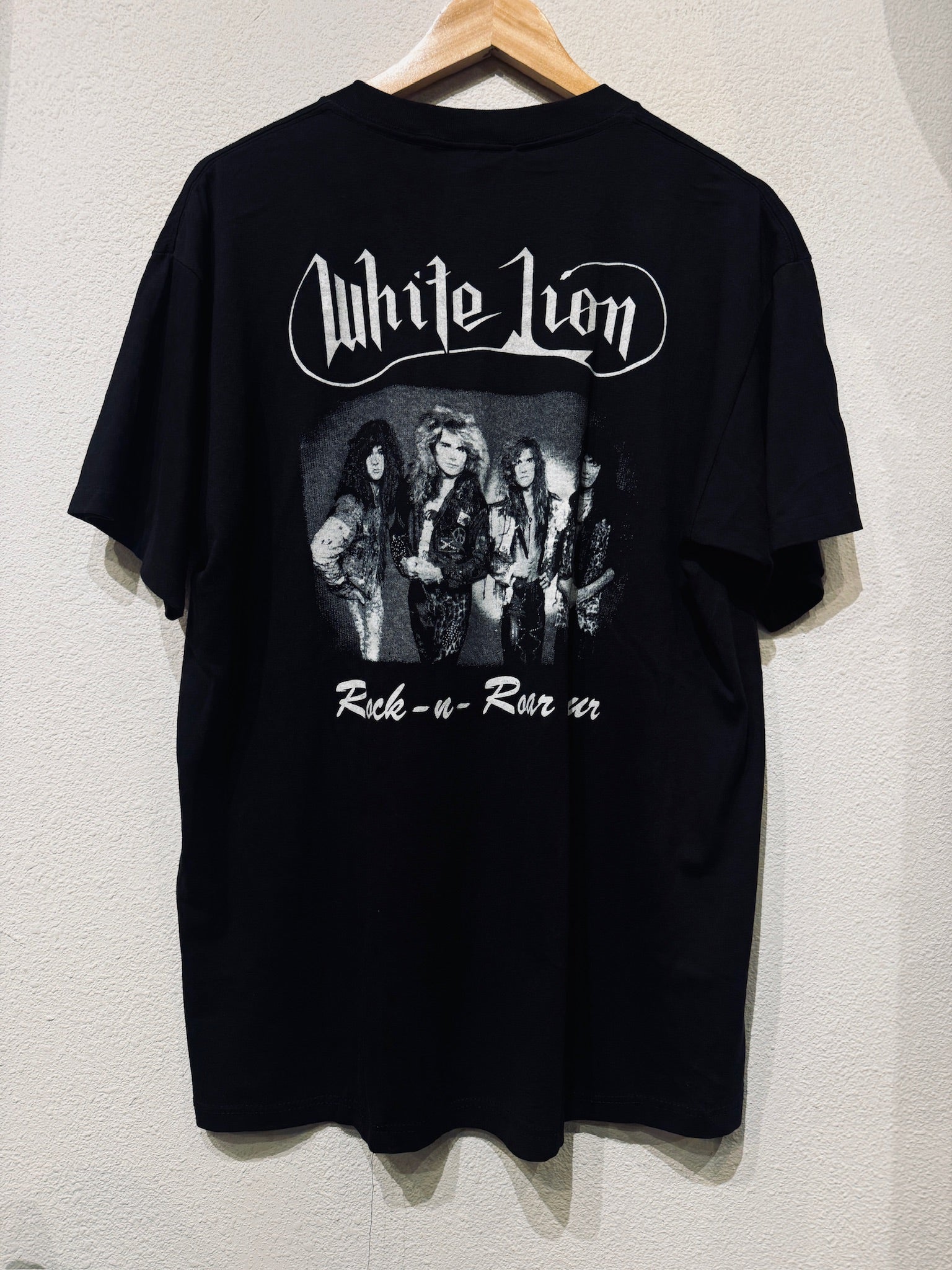 White Lion Vintage Tee
