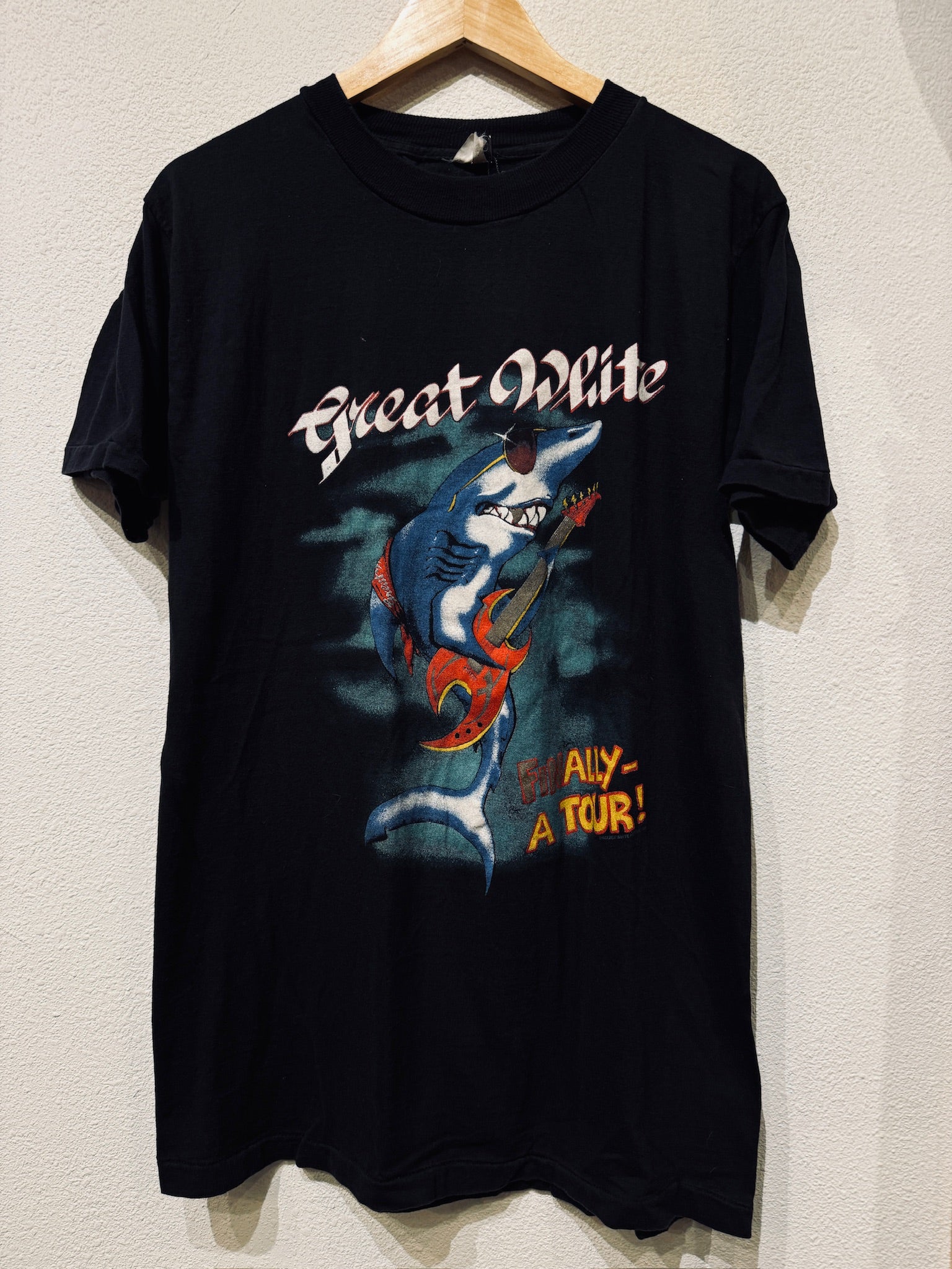 Great White Bite Back Tour Vintage Tee