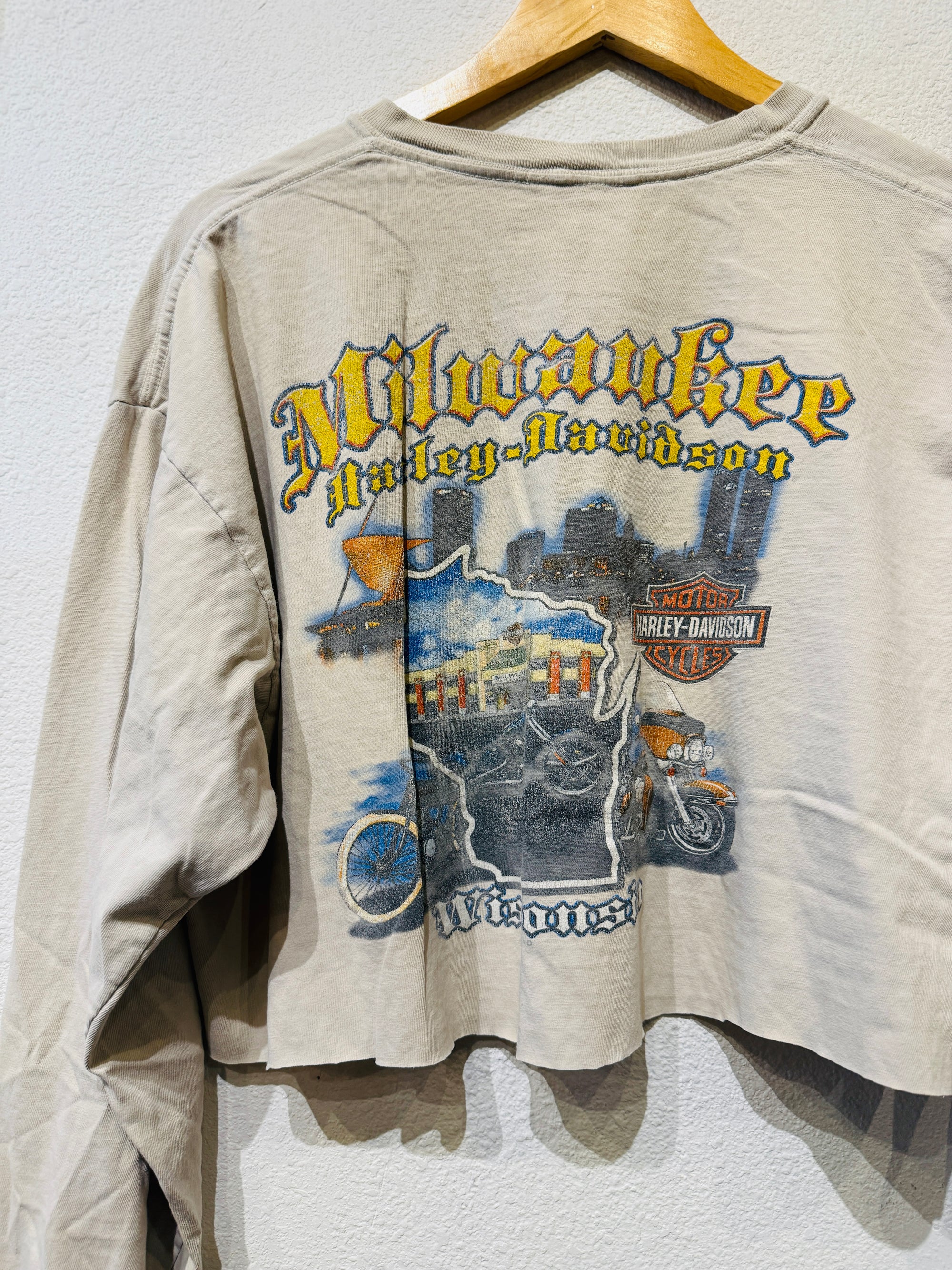 Milwaukee Harley Crop Vintage Long Sleeve