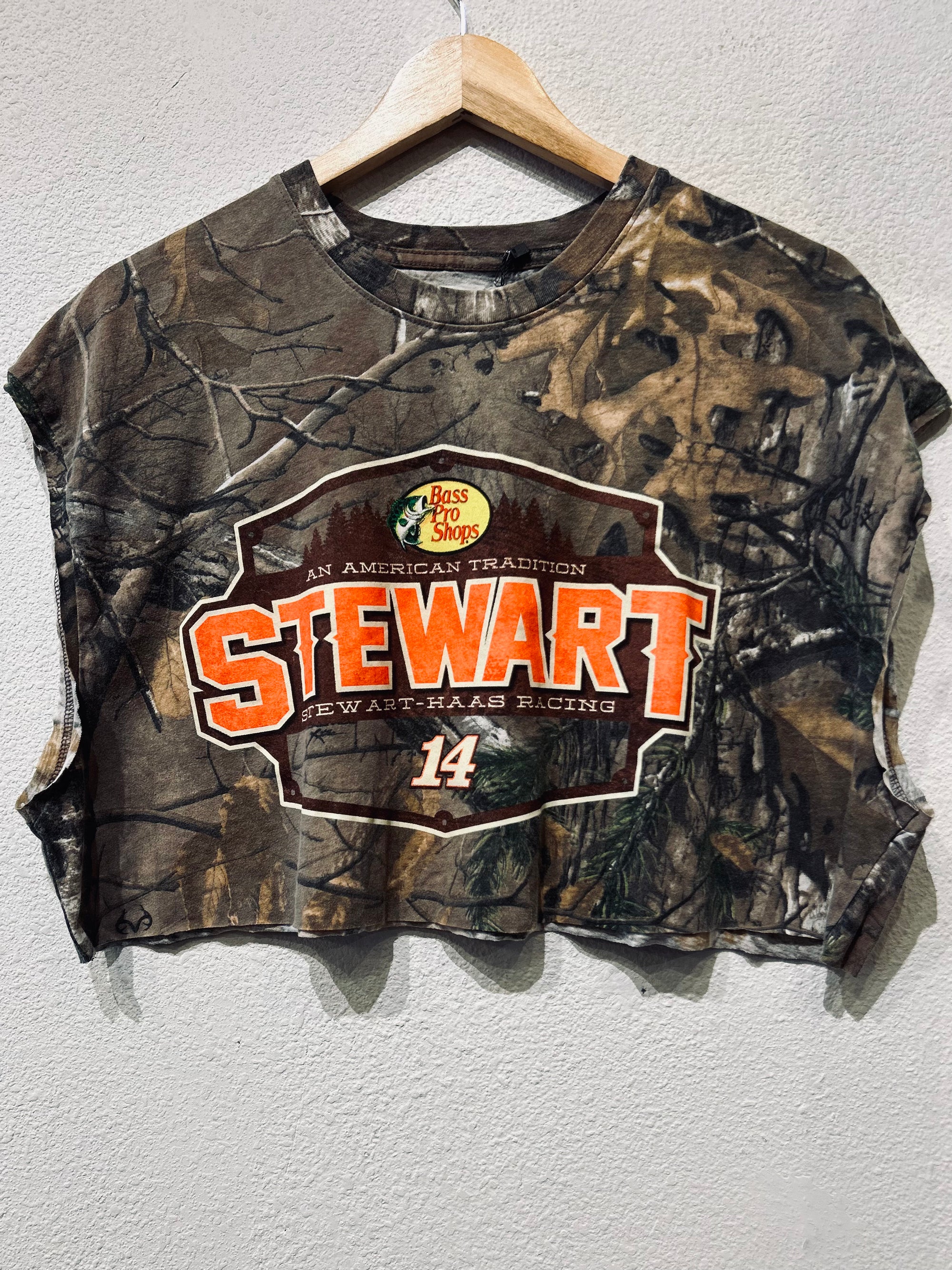 Bass Pro Stewart Racing Vintage Crop Tank