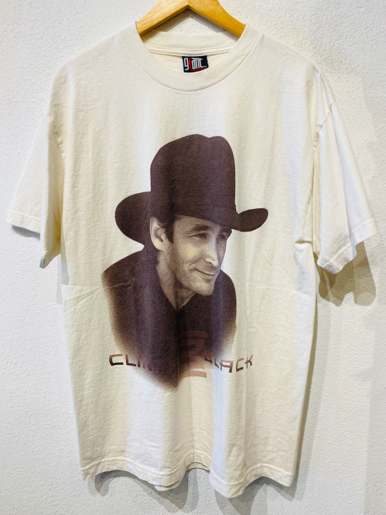 Clint Black Dlectrified Vintage Tee