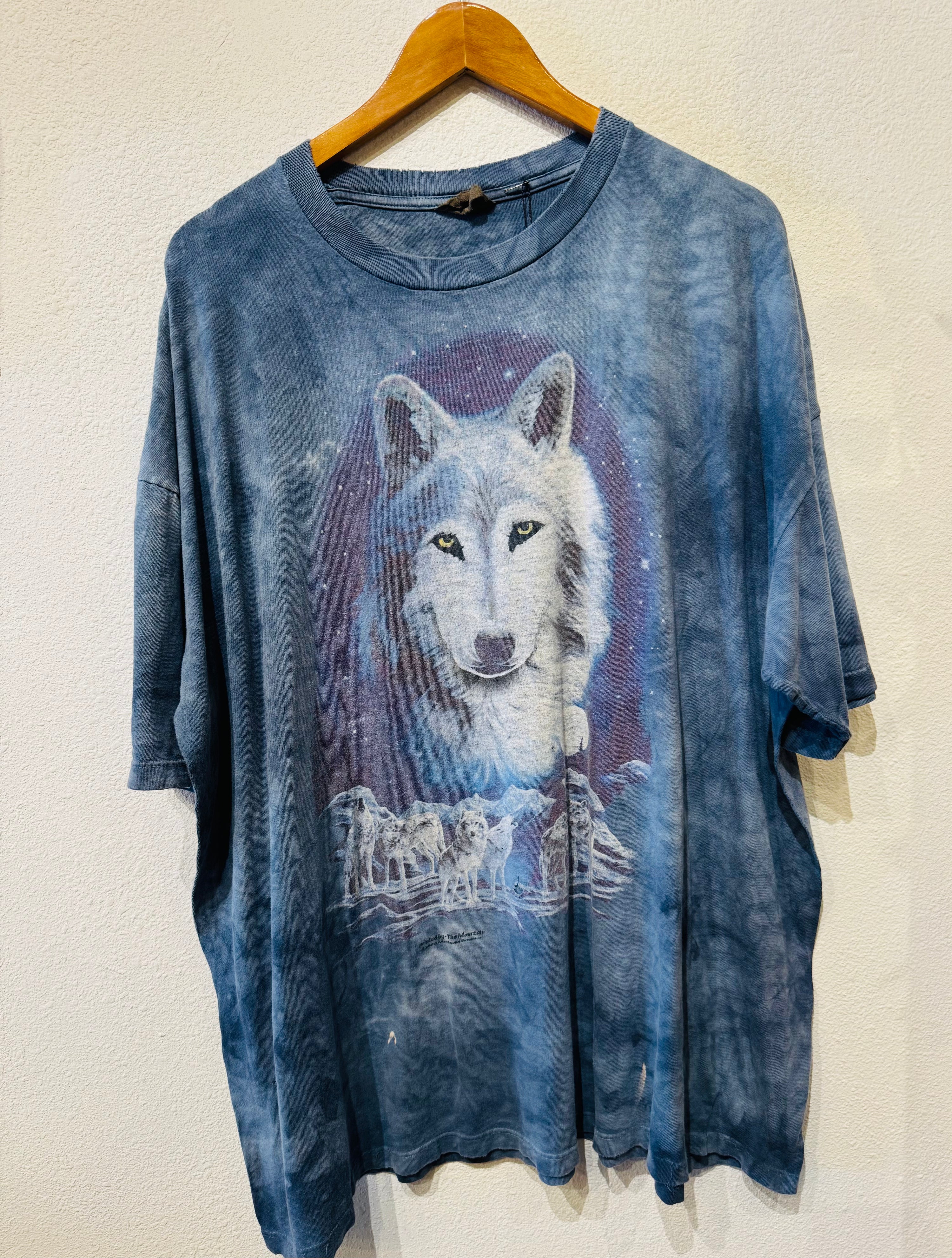 The Mountain Wolf Vintage Tee