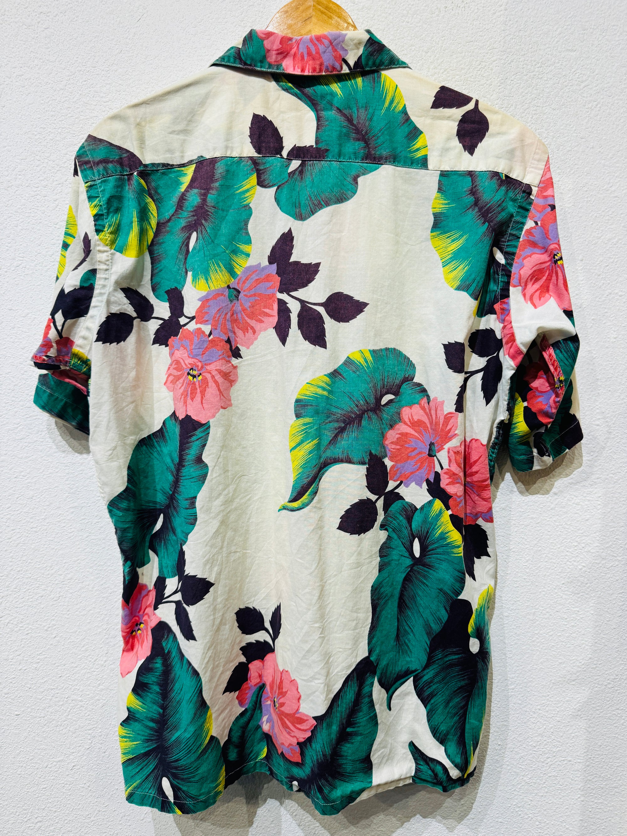 Pink Green Hawaiian Vintage Button Up