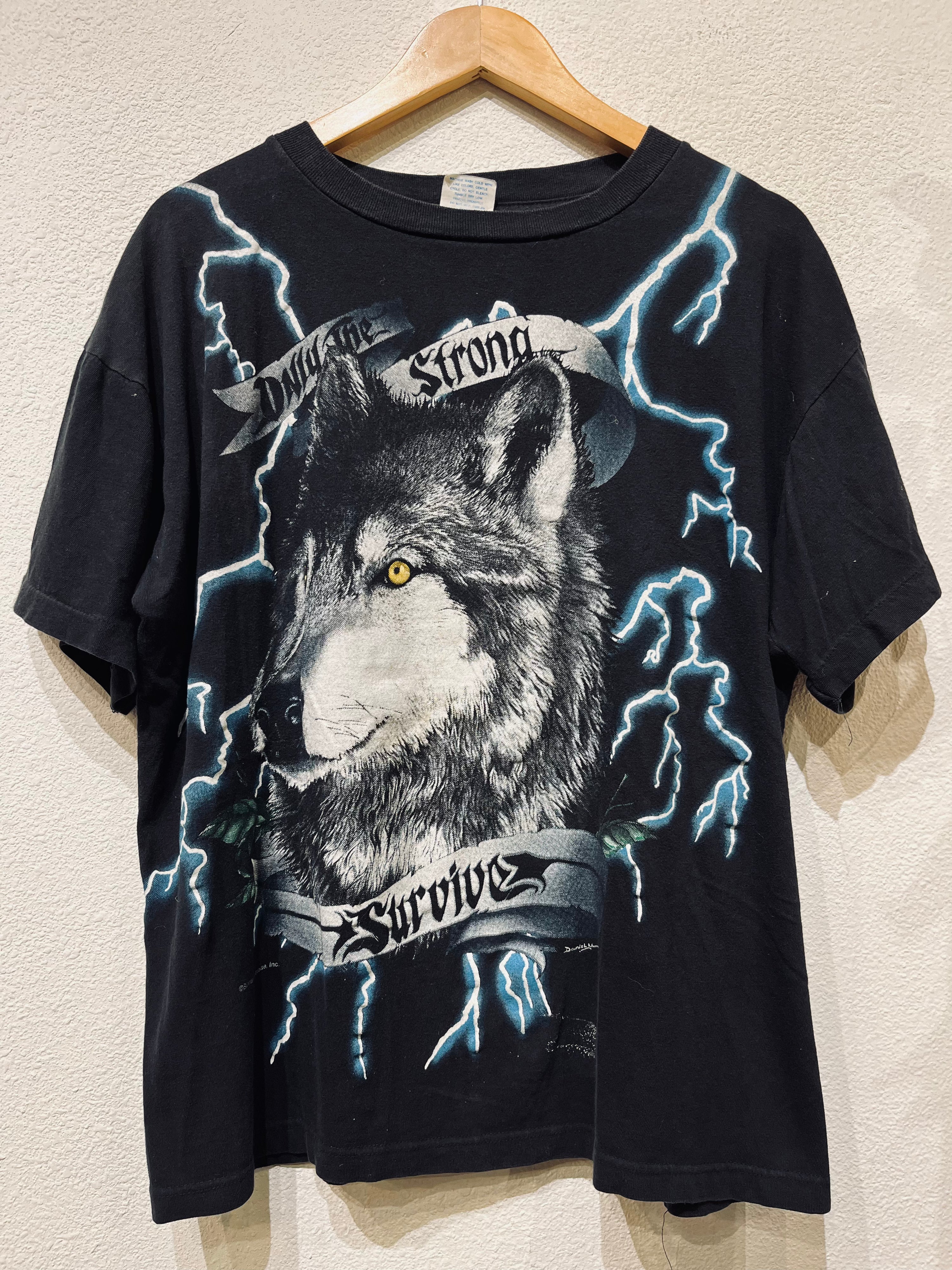 Strong Survive American Thunder Vintage Tee