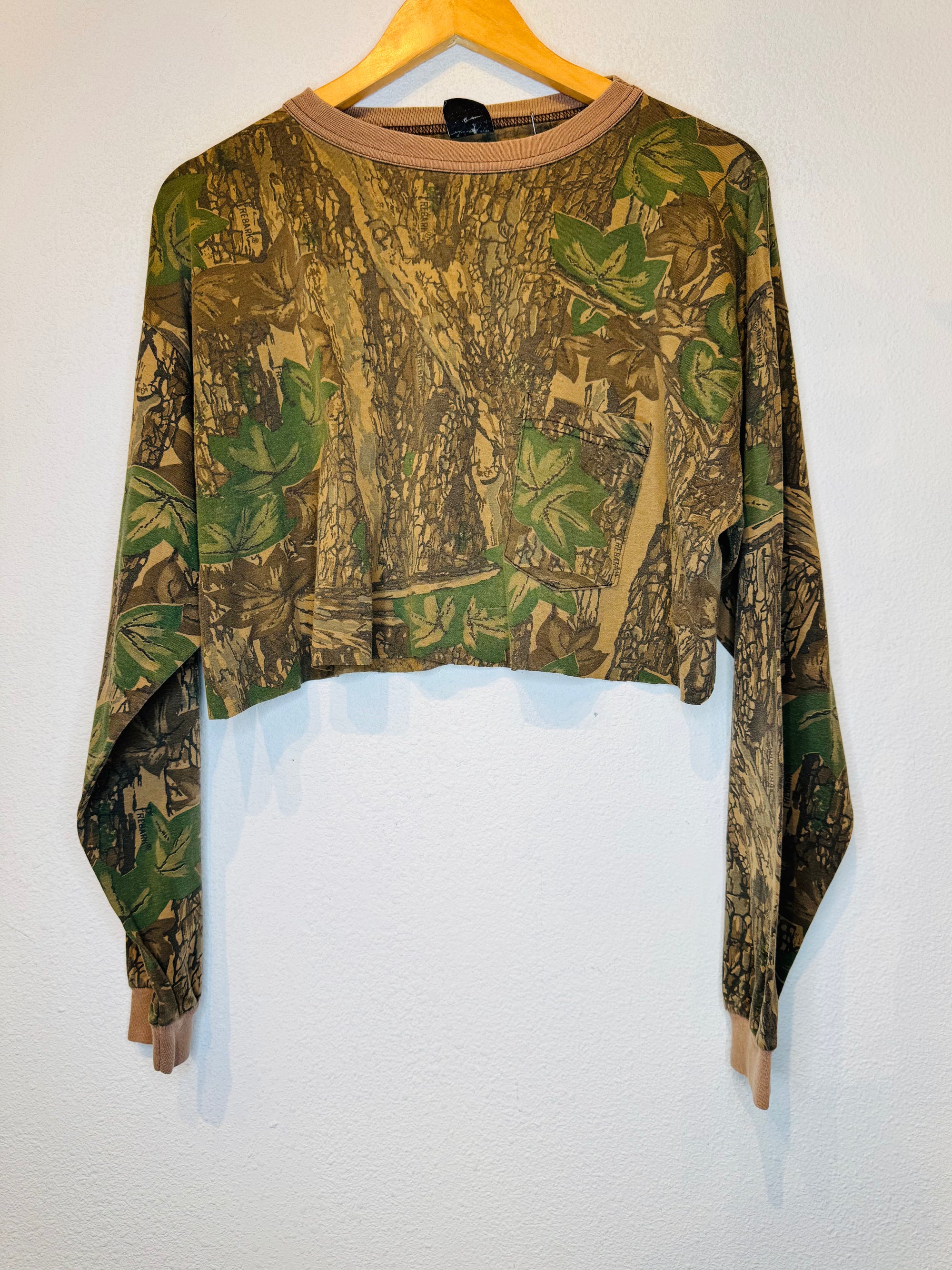 Bark Camo Vintage Crop Long Sleeve
