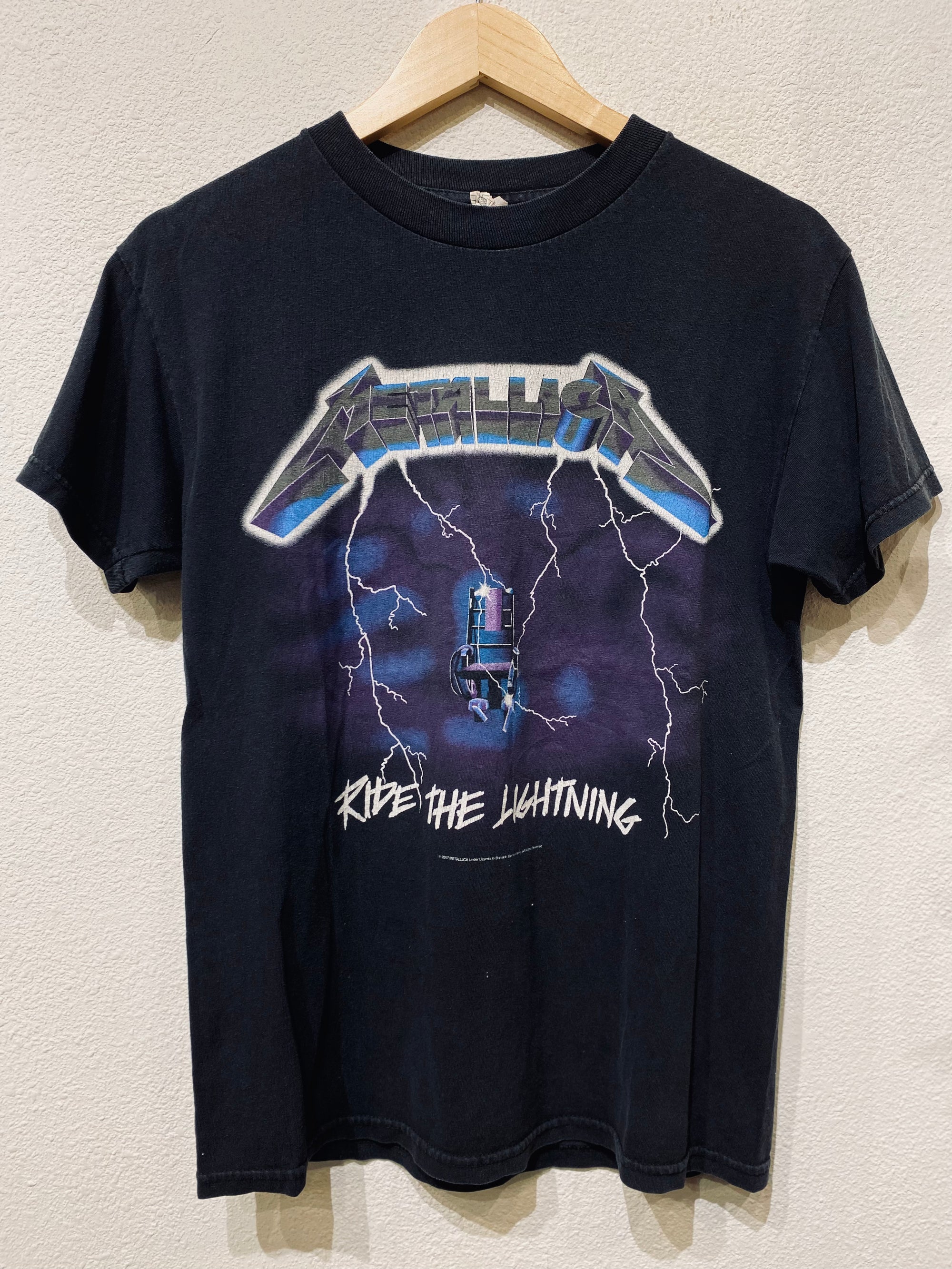 Metallica Y2K Lightning Vintage Tee