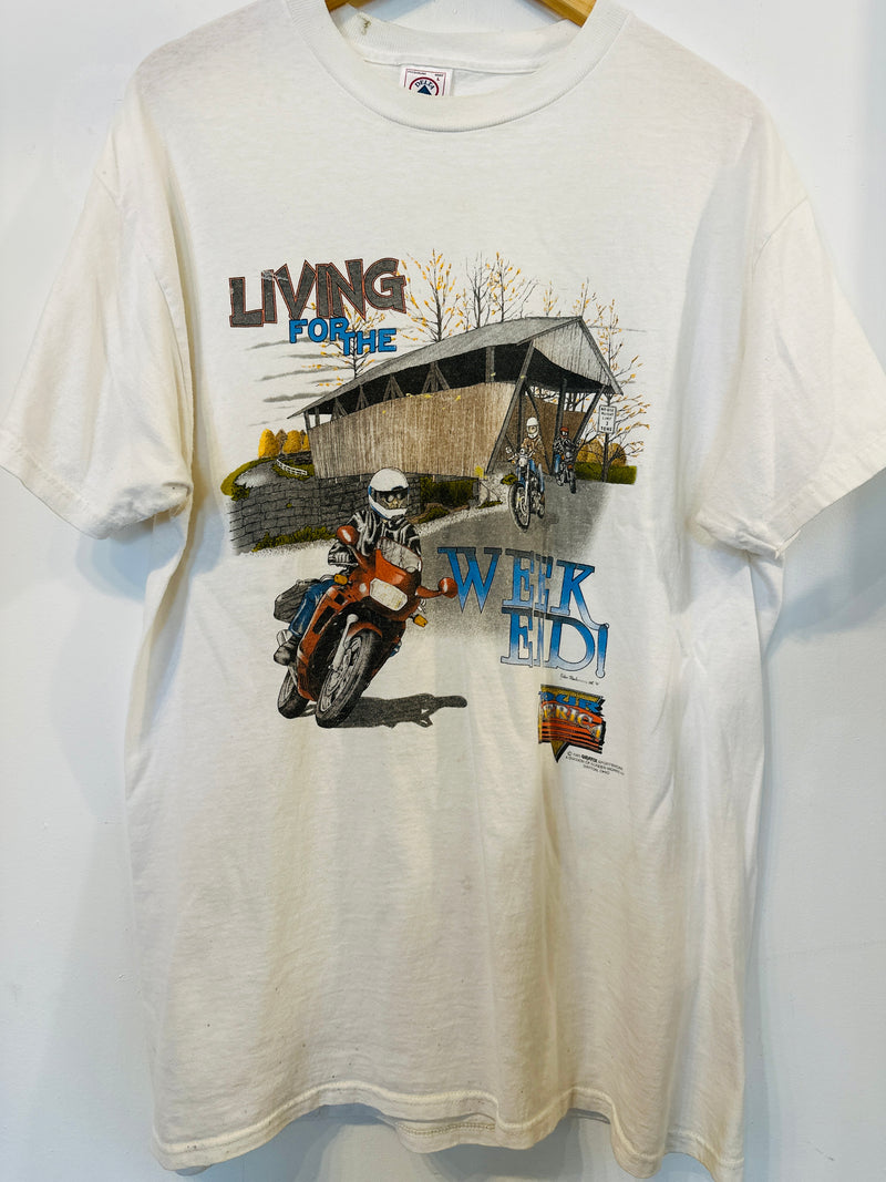 '95 Living for the Weekend Vintage Tee