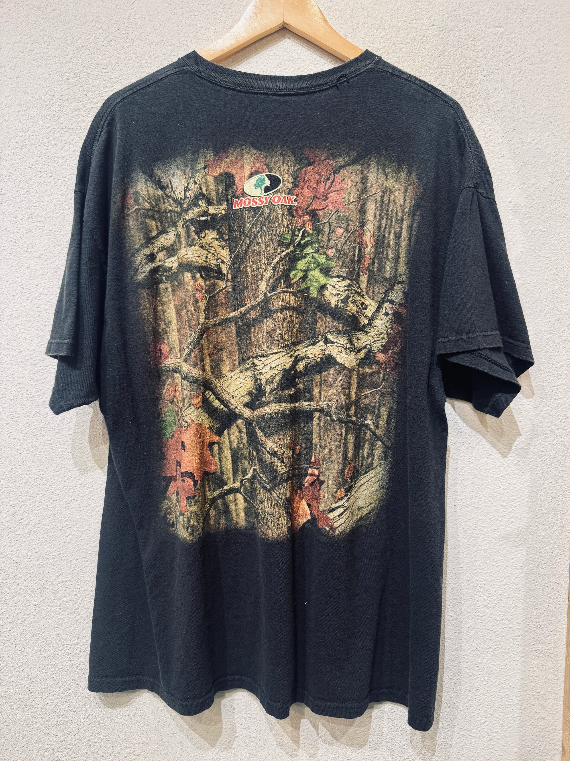 Mossy Oak Hunting Vintage Tee