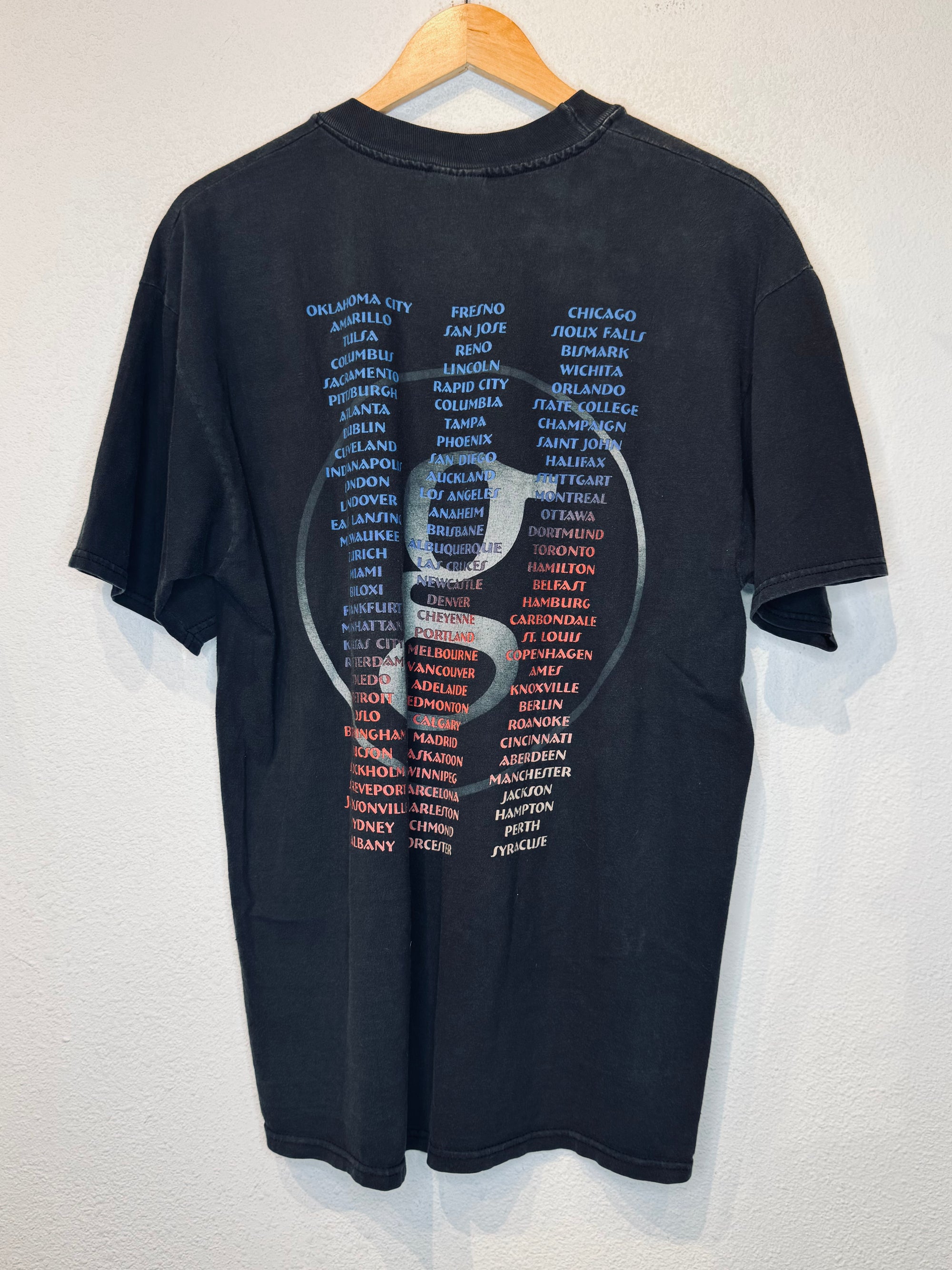 Garth Brooks Fresh Horses Vintage Tee