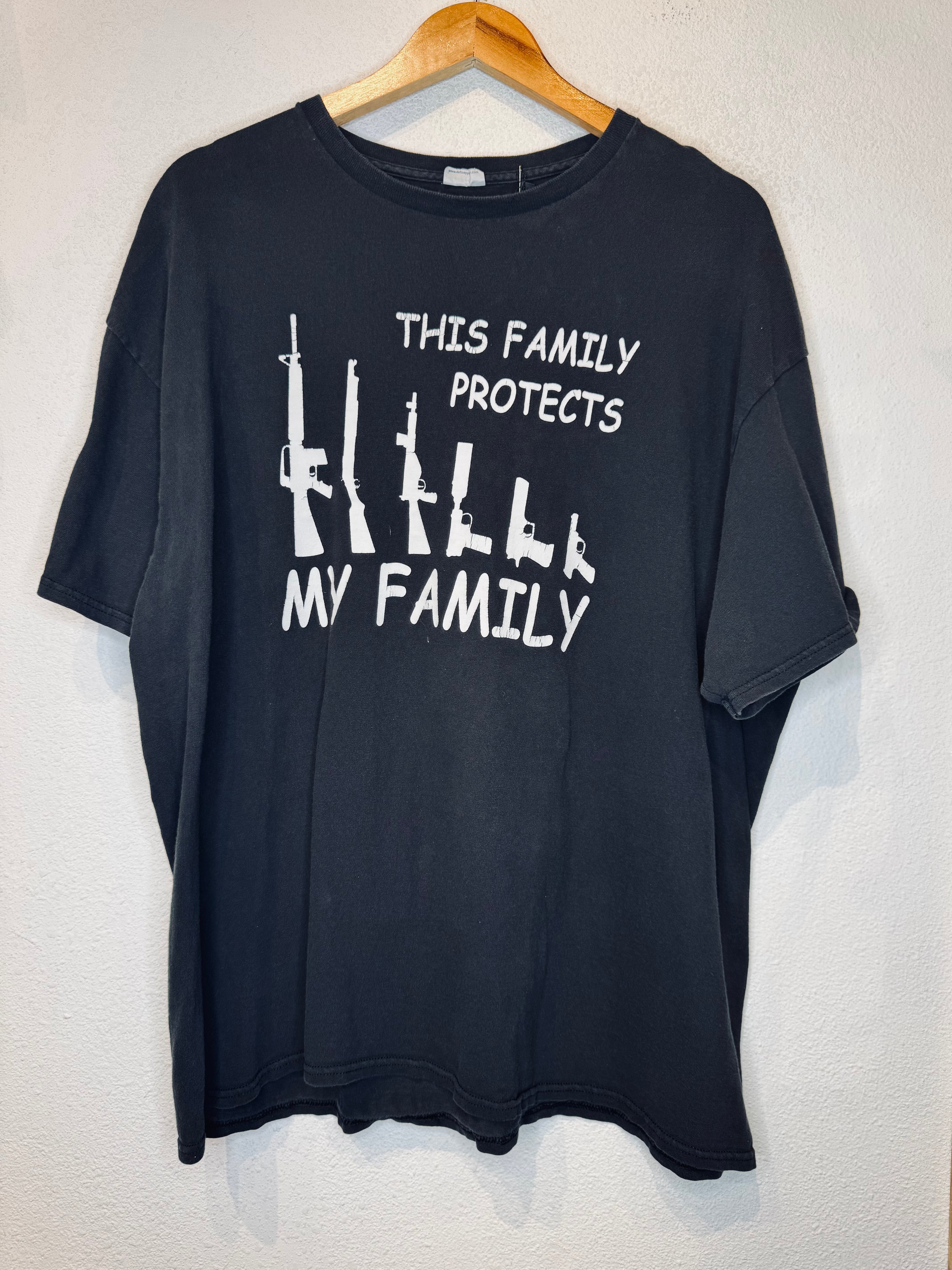 Family Vintage Tee