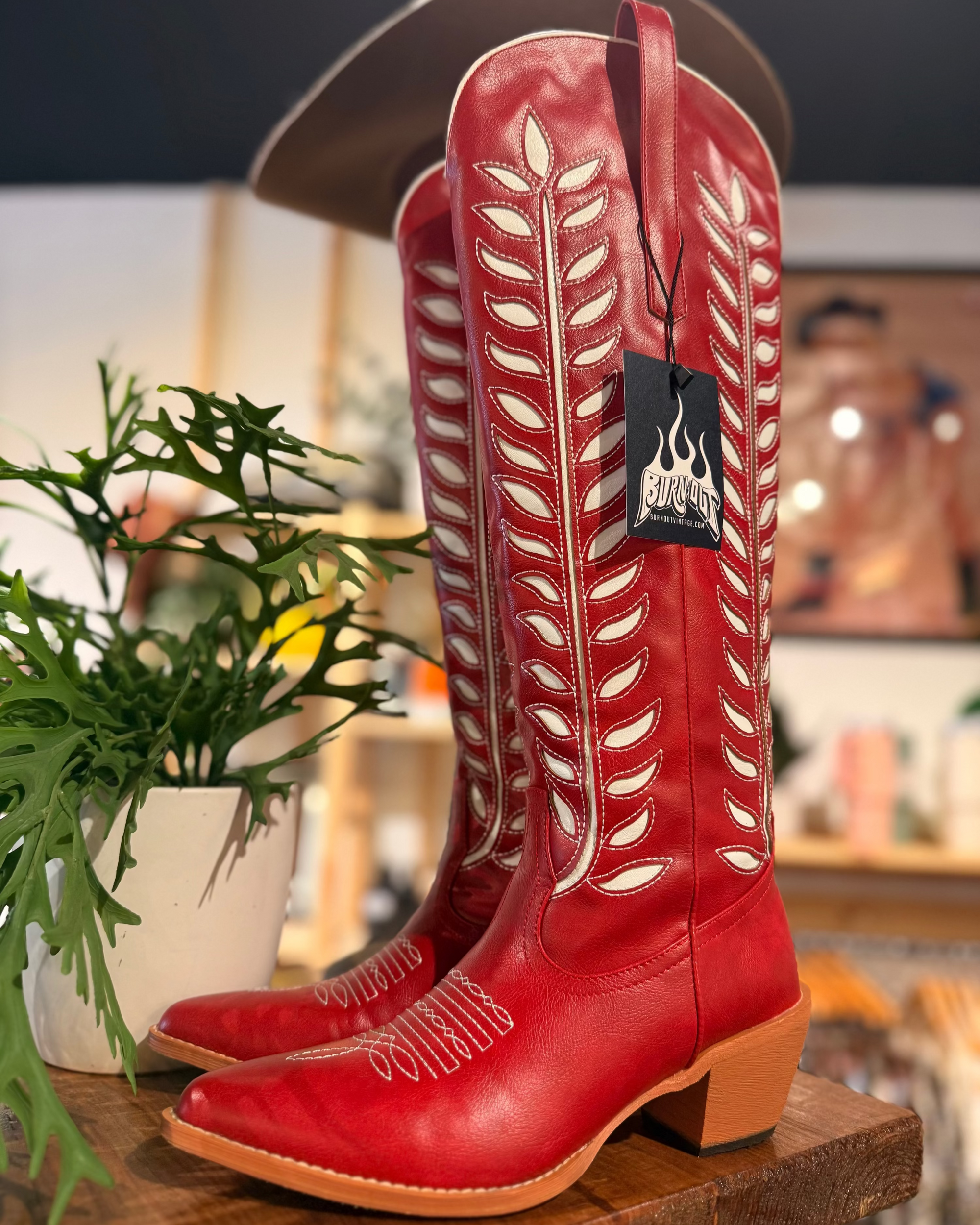 Leaf Detail Red Cowboy Boot