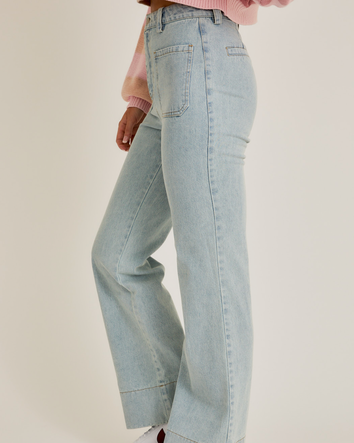 Patch Pocket Wide Leg Jeans