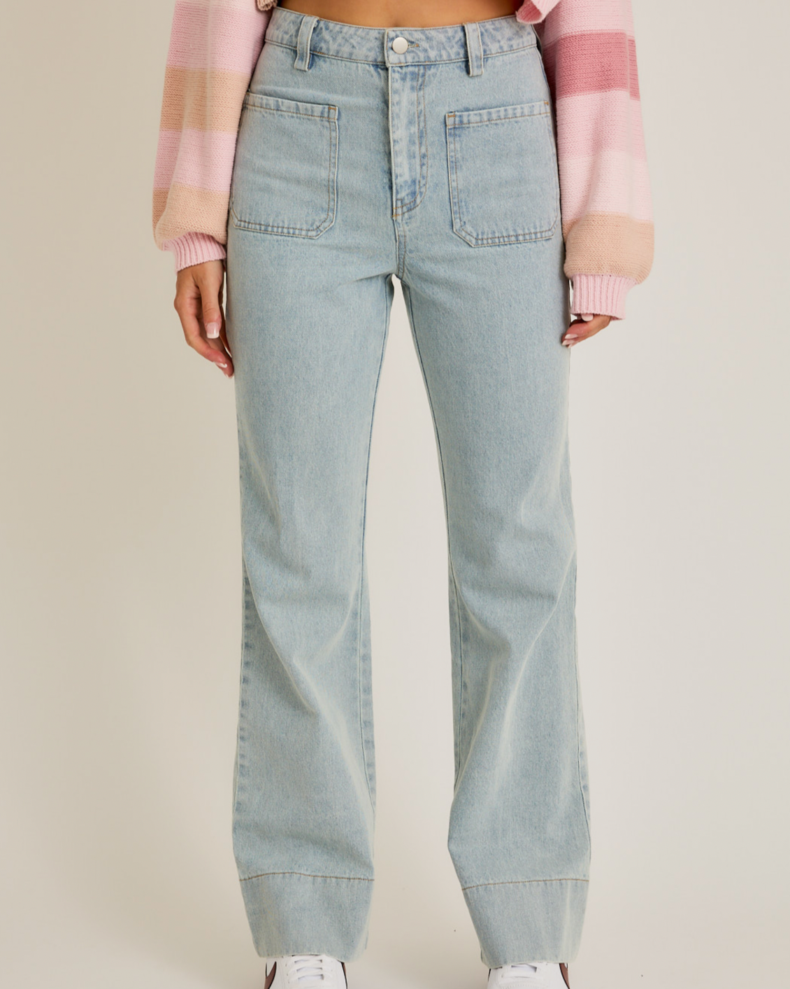 Patch Pocket Wide Leg Jeans